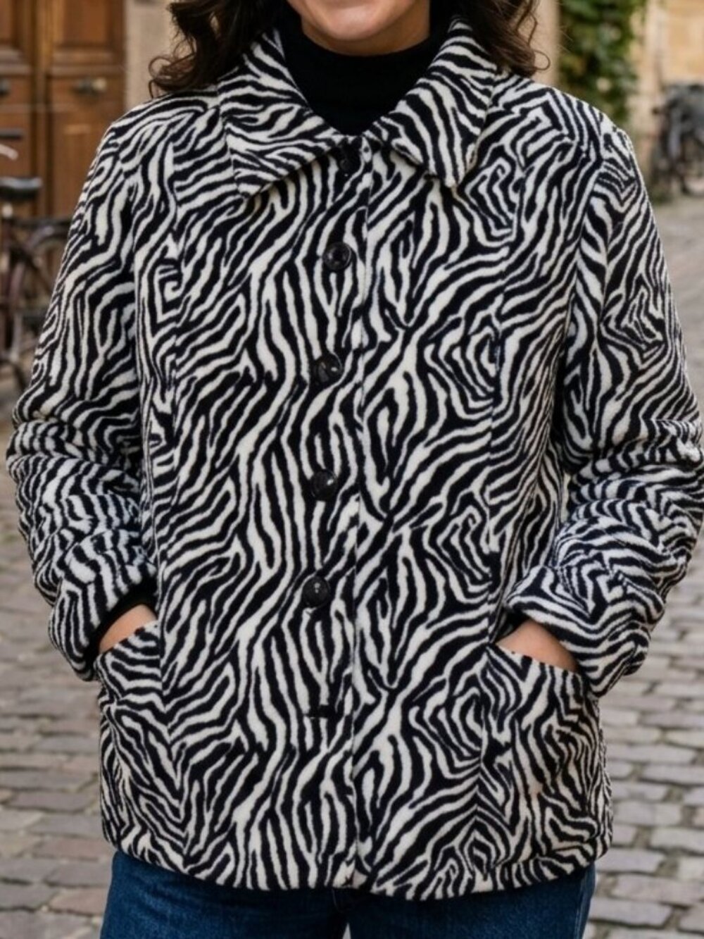 Westbound Woman's Black White Zebra Print Fleece Jacket Size L Pockets